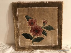 SZŐNYEG - ÚJ - BABAHÁZBA - 31 x 31 cm - EREDETI ÁR - 29, 99 euro