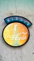 Retro, vintage Coca Cola világító reklámtábla, neon