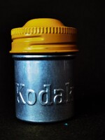 Régi Kodak alumínium filmesdoboz az 50-60-as évekből