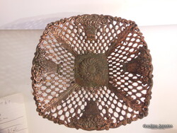 KÍNÁLÓ - BRONZ - RÓZSA MINTA - ANTIK - 20 x 20 x 10 cm - CSIPKE HATÁSÚ - HIBÁTLAN