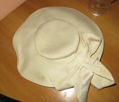 Régi ritka vintage BERMONA Oh Brides alkalmi kalap tüllel 1970-es évek