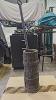 Fa mozsár / vajköpülő kovácsoltvas törőrúddal – 32 cm