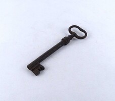2A895 Antik különleges kovácsoltvas kulcs ajtó- vagy szekrénykulcs 1800-as évek 16.5 cm