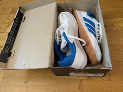 ADIDAS TENSAUR  gyerek-fiú 34-35-ös sportos cipő, sportcipő