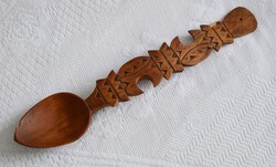 Népi faragás , faragott kakas díszes fa kanál 27 x 5,5 x 2,5 cm , konyha dekoráció