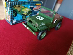 Retro Willys Jeep MB retro ITES GAMA játék terepjáró 1991 Gyári dobozában szélvédője is megvan Igazi