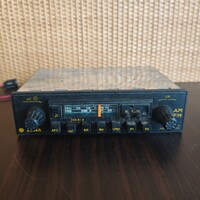 Tesla 2113 B-2 típusú retro autórádió