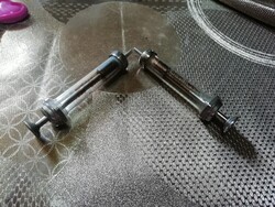 Orvosi eszköz 4.Made in GERMANY fecskendő 2 db képeken látható állapotban