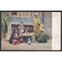 Egyiptom,Kairó - Arab népviselet - Család az étkezésnél 1915