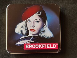 Régi Brookfield fém cigarettás doboz az 50-es évekből