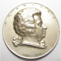 Ausztria,Arnold Hartig: W. A. Mozart halálának emlékére 1956 EF+ ötvözet 153.87g72mm