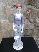 Nagyméretű Hollóházi porcelán hölgy esernyővel