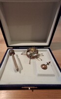 A Magyar Koronázási Ékszerek miniatűr aranyozott ezüst másolata, díszdobozban, tanúsítvánnyal