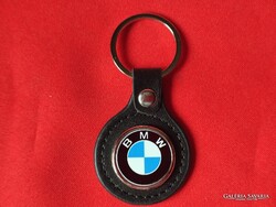 BMW FÉM KULCSTARTÓ BŐR ALAPON