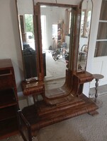Art deco tükrös, fésülködő