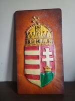 Bezdány Zsolt iparművész: Dombornyomott bőr Magyar Címer (45×26 cm)