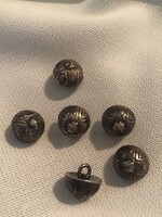 Antik, 800-as ezüst pityke gomb szett – Kézzel díszített ritkaság (1 cm)