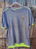 Real Madrid T-shirt, size L