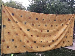 Asztalterítő 14 személyes ( 148 x  488 cm  ), műszálas, folttaszító anyagból,,új, hibátlan