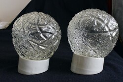 Fali lámpa retro kristályüveg gömb búra döntött porcelán lámpatest , párban 19 x 15 cm / db.x2