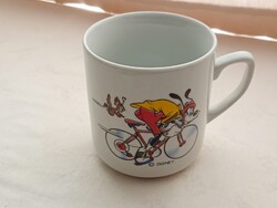 Porcelán bögre Goofy kerékpározik Disney FP Zajecar 1980- retro 2,5dl