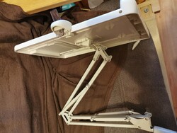 Irattartó állvány teleszkópos karral (CS/5)