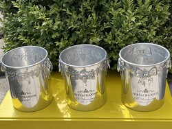 CHAMPAGNE CLUB - Moët & Chandon 250. évfordulós pezsgőveder-kollekció