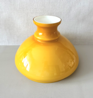 Sárga opálüveg petróleumlámpa / lüszterlámpa búra – 22 cm