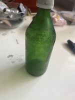 Retro zöld üveg dombornyomott „VEGYSZER” felirattal