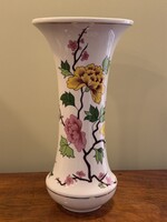 Hollóházi porcelán barokk váza kézzel festett bazsarózsa és cseresznyevirág minta - 31,5cm - 201-28