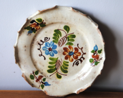 Muzeális korú, kb 170 éves erdélyi, tordai ólommázas cserép fali tányér, karéjos peremű, 25 cm