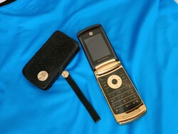 Motorola v8 független