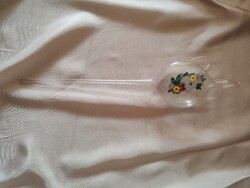 Glass cover with floral pattern decoration