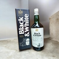Gyűjtői Black & White Scotch Whisky 2,25 liter  - a '70--es évekből