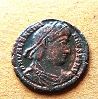 Római bronz VALENTINIANUS angyalos hátlap (P38)