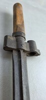 M35 katonai bajonett - fa markolattal