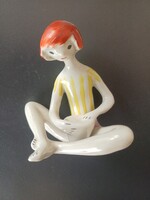 Extrém ritka kőbányai  porcelán  drasche  fiúcska fellelt állapotban
