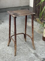THONET, HAJLÍTOTT LÁBÚ LAPTOP ASZTALKA, ANTIK BÚTOR 71 x 38 x 30.5 CM