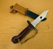 AK-47 bajonett géppisztolyra. Szép állapotban