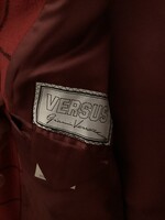 Versus Zakó