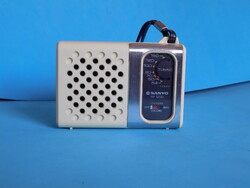 Retro Sanyo RP 1250 tranzisztoros zsebrádió