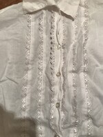 NEW SENSATION - CSIPKÉS - BLÚZ -  PAMUTVÁSZON - mell - 88 cm - hossz - 52 cm - HIBÁTLAN