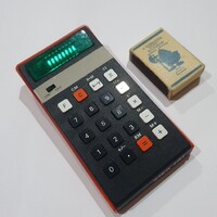 Retro ELKA 131 LED számológép működik VFD iroda dekoráció 1974 szocreál