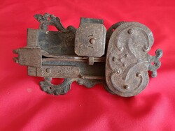 17th Century End 18th Century Beginning Chest Lock!
