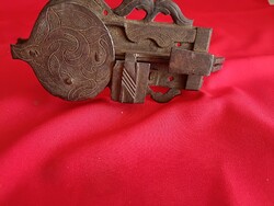 17th Century End, 18th Century Beginning Chest Lock!