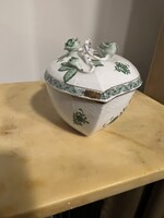 Herendi porcelán szív alakú bonbonier, Apponyi zöld - Rózsás tetővel