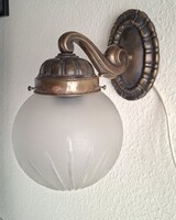 Vintage bronz falikar, fali lámpa,  kristály üveg búrával