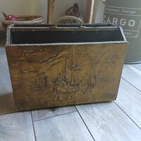 Pompás régi rézburkolatos újságtartó I. (36,5x14x30,5 cm)