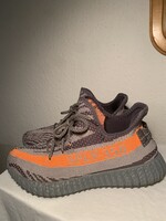 Adidas Yeezy sportcipő