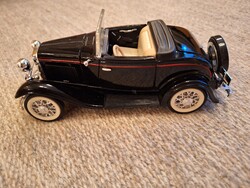 Black Ford V8 Cabriolet Model Car, 1932 Model